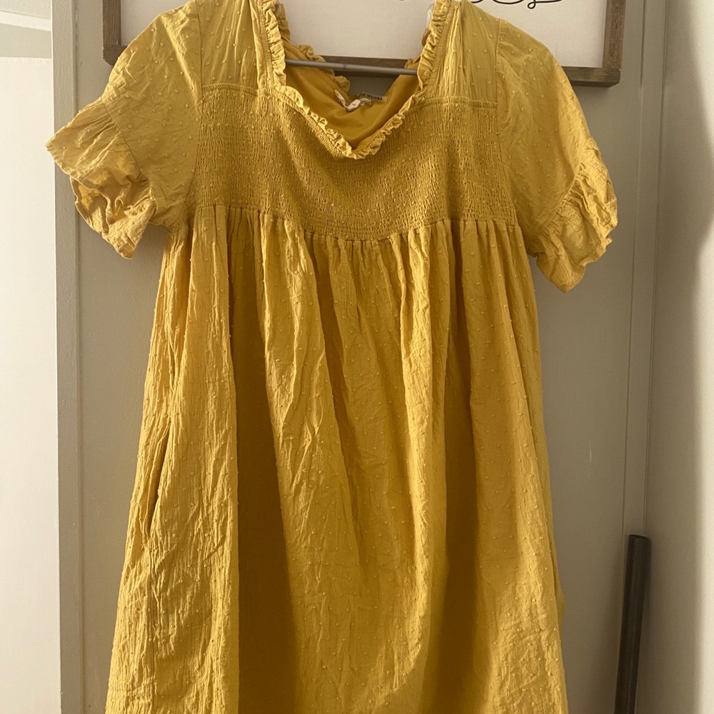 Short dress